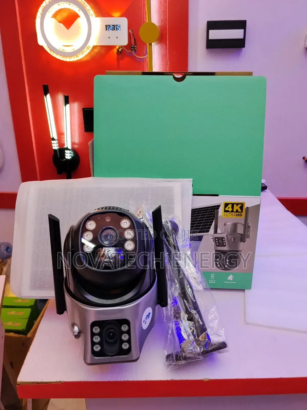 2 Screen Surveillance Camera With Wifi Etc