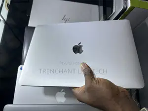 Laptop Apple MacBook Pro 2020 8GB Intel Core I5 SSD 512GB