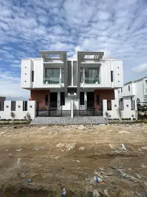 4bdrm House in Ajah Lekki for sale