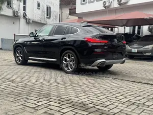 BMW X4 xDrive30i 2024 Black