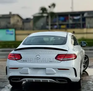 Mercedes-Benz C300 Base 4Matic Coupe AWD (2.0L 4cyl 7A) 2017 White