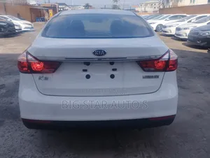 Kia K3000 2017 White