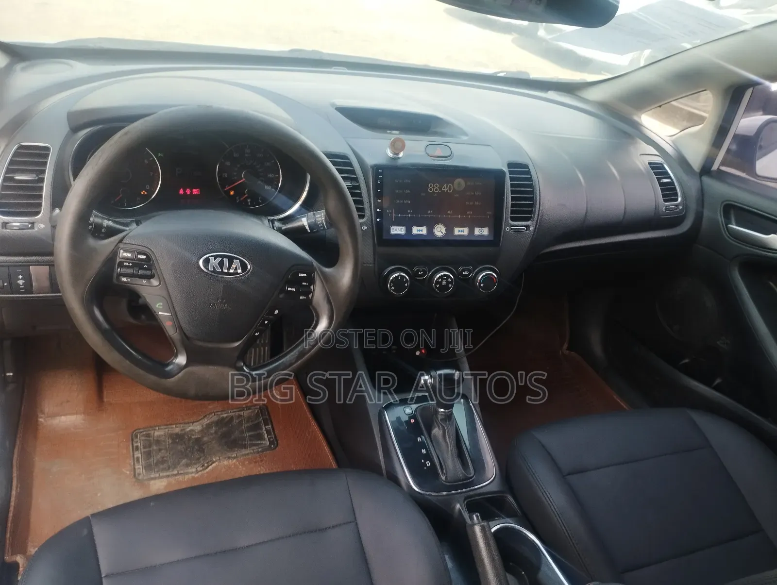 Kia K3000 2017 White