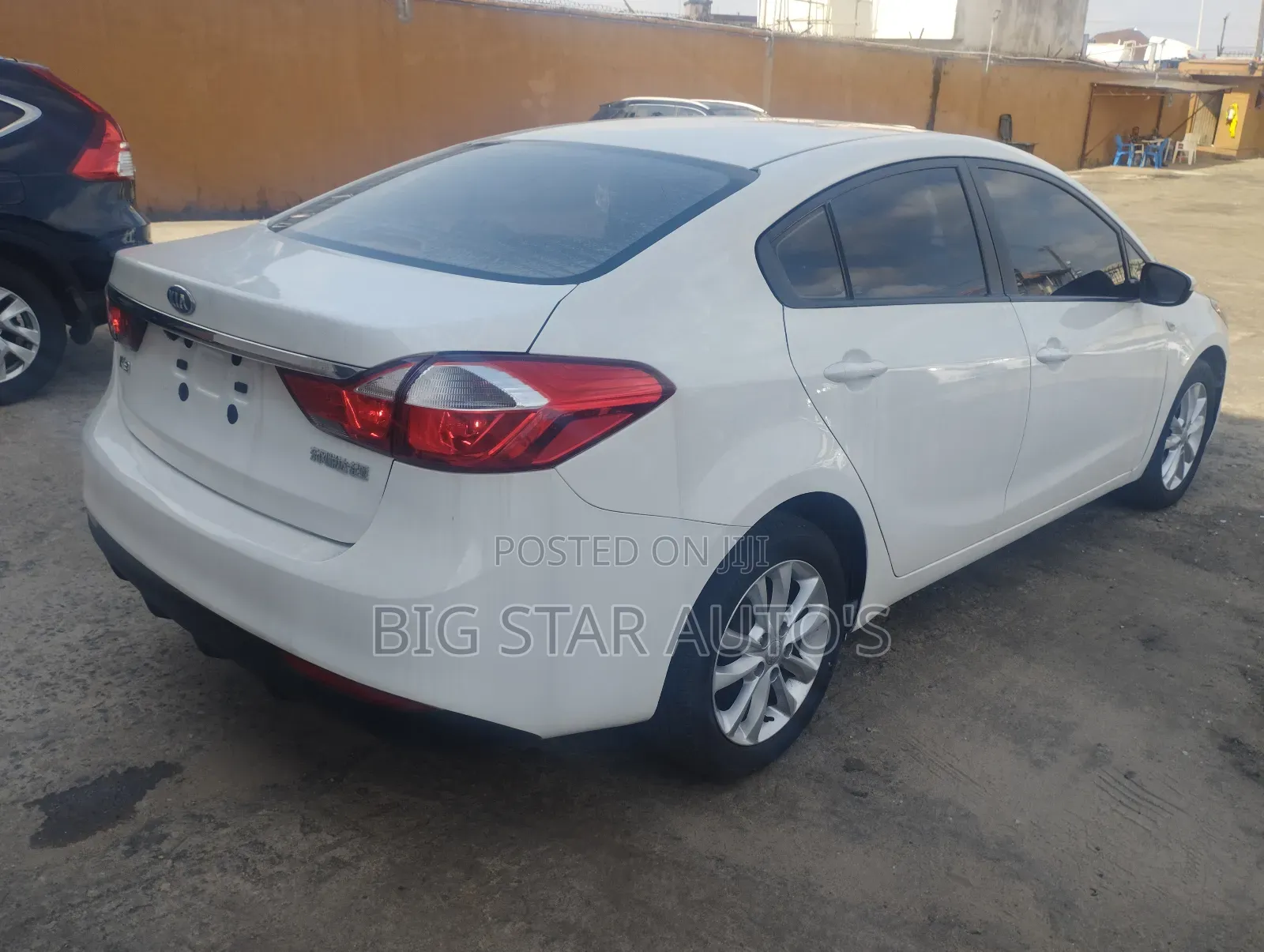Kia K3000 2017 White