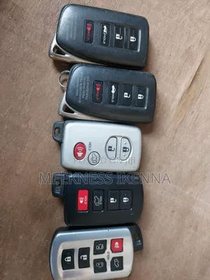 Car Keys Duplication and Programming