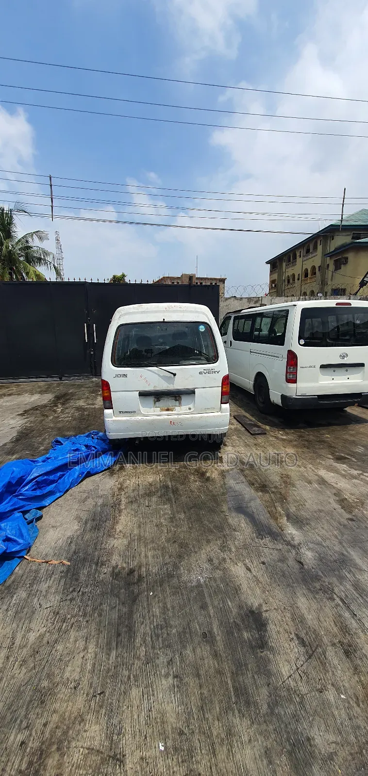 Suzuki APV Minibus 2009 White