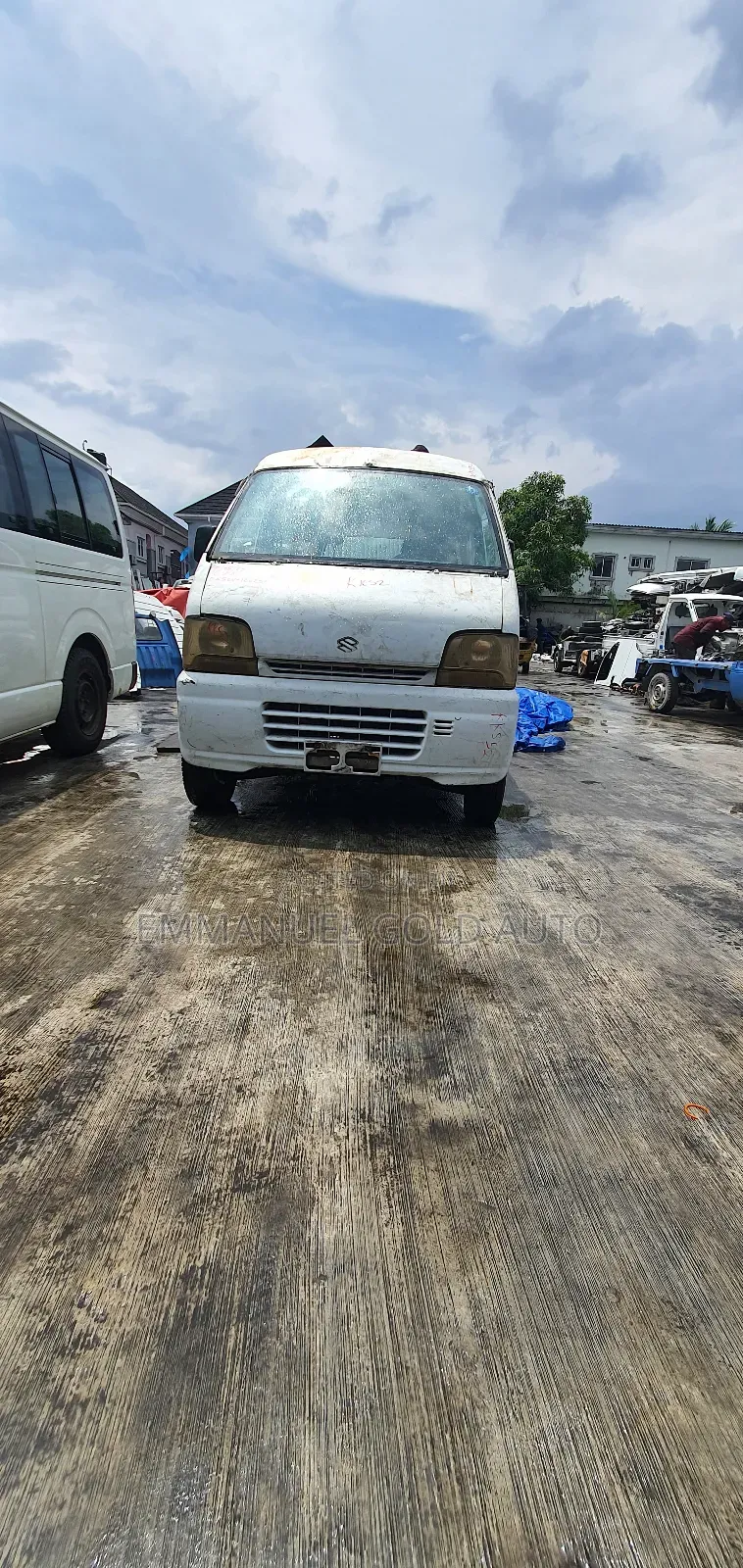 Suzuki APV Minibus 2009 White