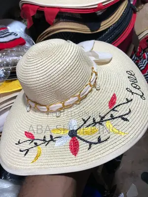 Straw Fedora Beach Hat for Women in Aba, Abia State.