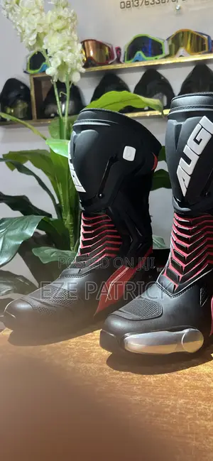 Augi Boots In Red And Black For Powerbike