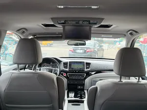 Honda Pilot Touring 4dr SUV 4WD (3.5L 6cyl 9A) 2016 Blue