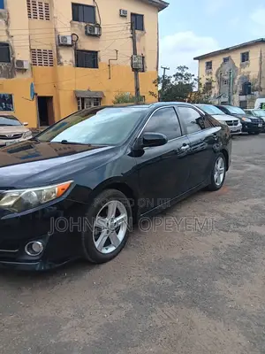 Toyota Camry SE 4dr Sedan (2.5L 4cyl 6A) 2014 Black