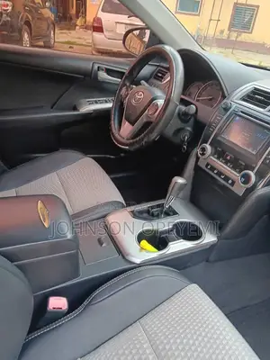 Toyota Camry SE 4dr Sedan (2.5L 4cyl 6A) 2014 Black