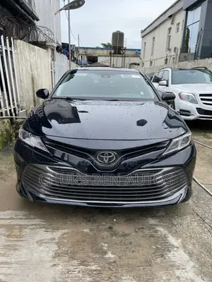 Toyota Camry 2018 Black