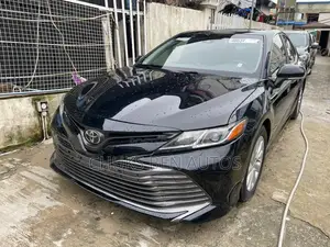 Toyota Camry 2018 Black