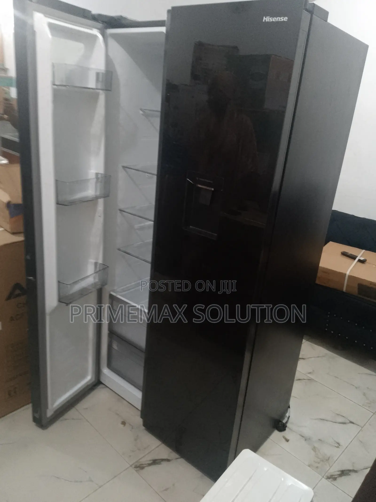 Side-by-Side Excellence: Hisense 529l for Effortless Organization
