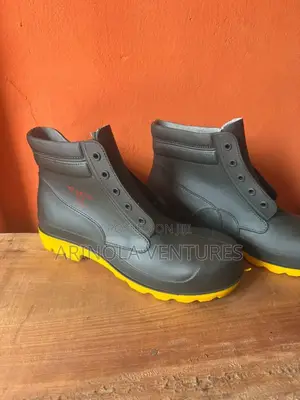 Short Safety Rain Boots