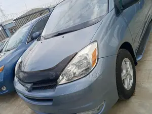 Toyota Sienna CE 2005 Blue