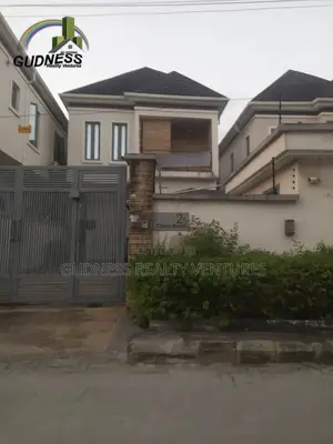 5bdrm Duplex in Ikota for sale
