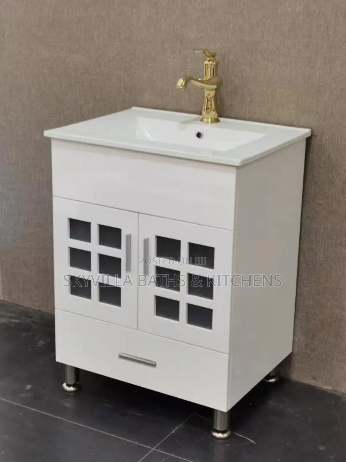 High Quality Vanity Cabinets