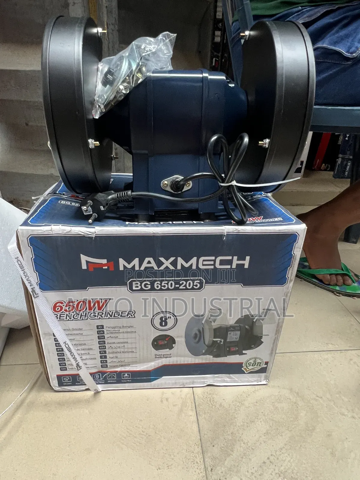 Double-Wheeled Bench Grinder