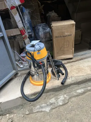 30l Wet and Dry Vacuum Cleaner