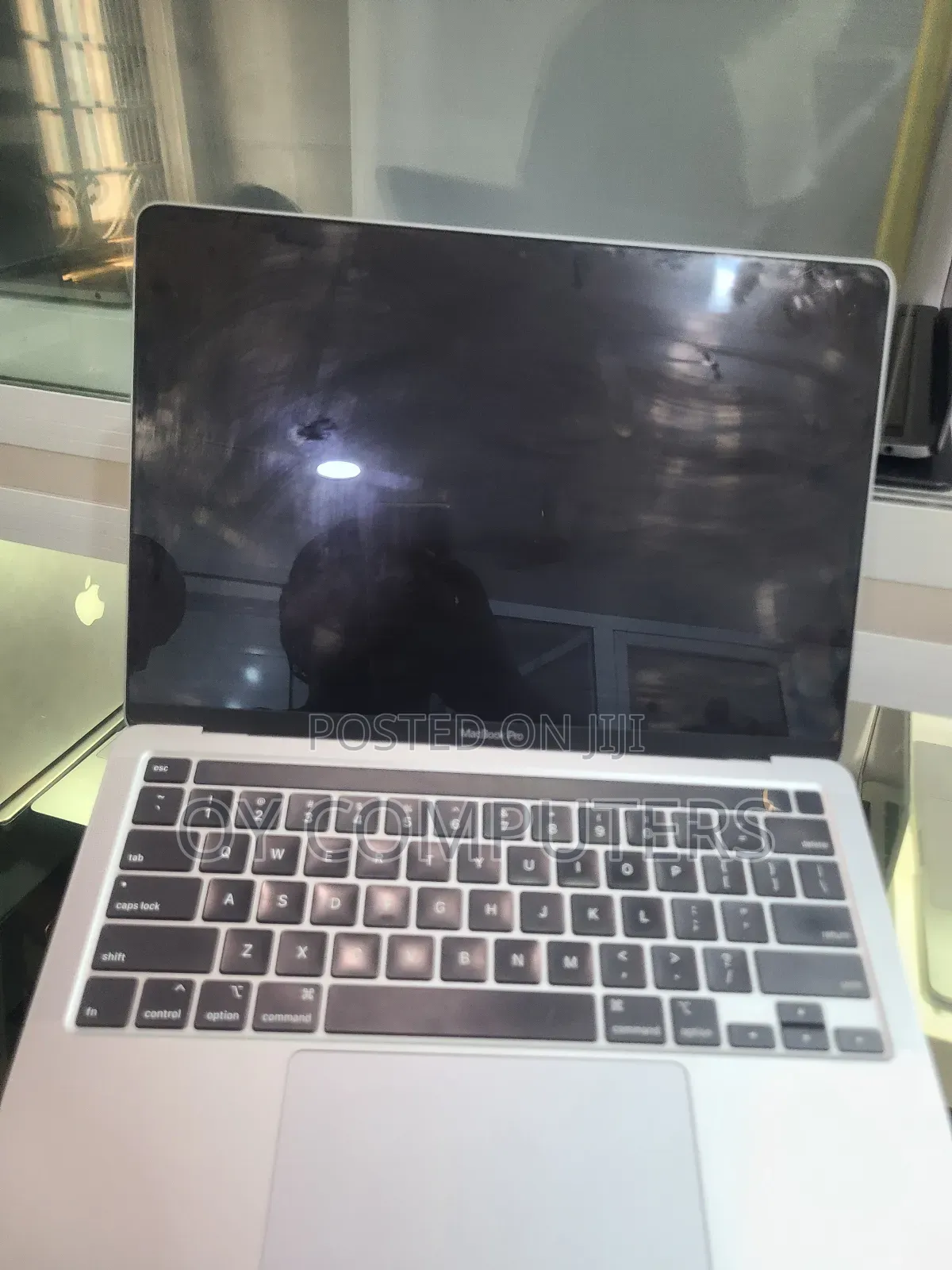 Laptop Apple MacBook Pro 2020 8GB Intel Core I5 SSD 256GB