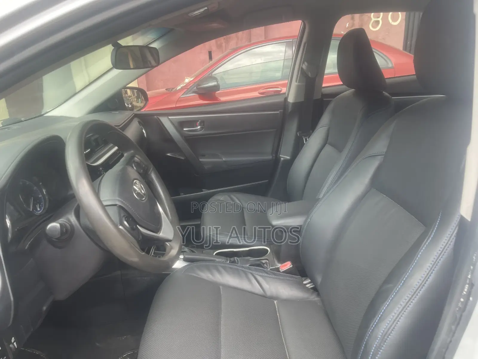 Toyota Corolla 2018 Silver