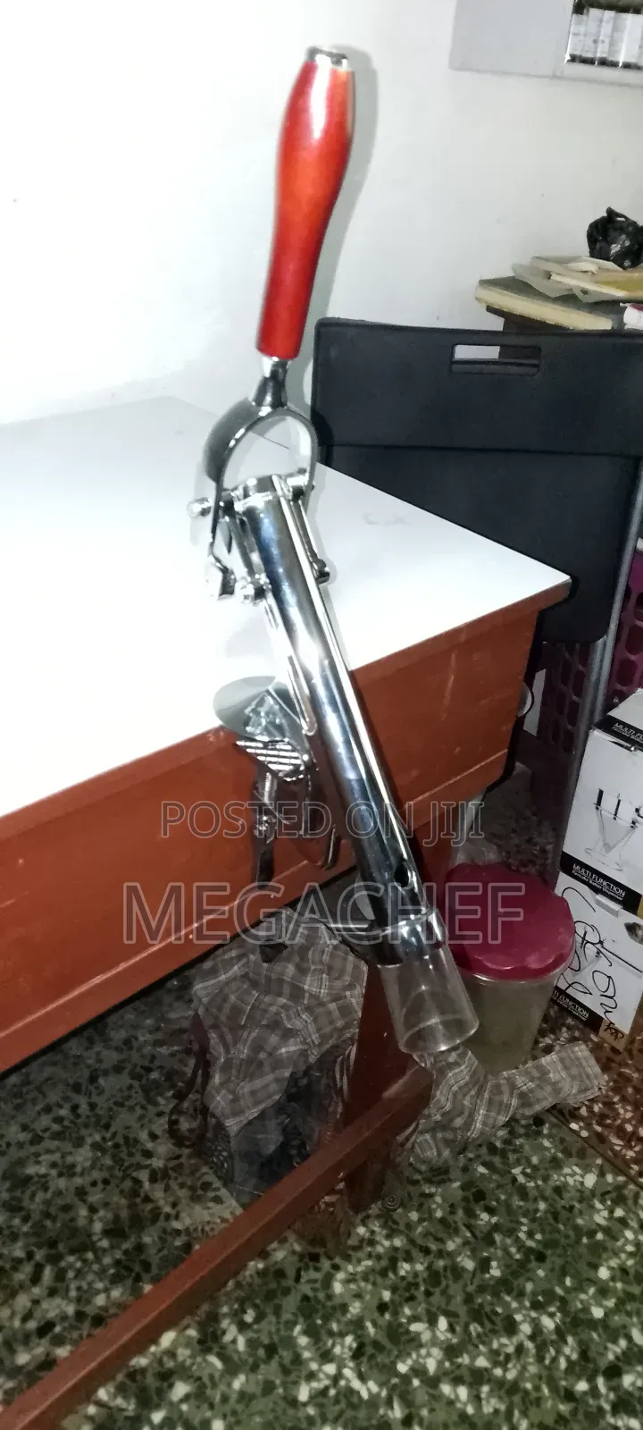 Wine Opener Elegant Design