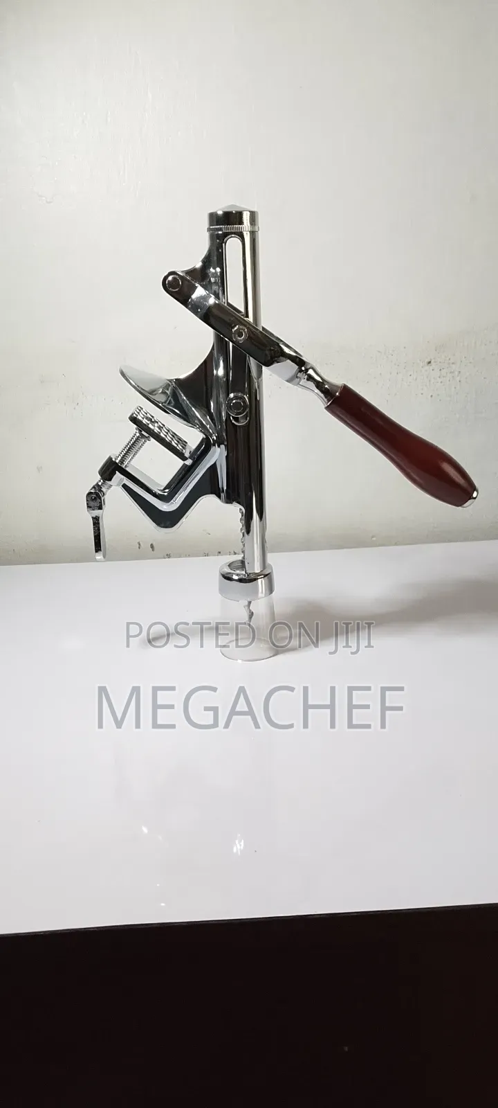 Wine Opener Elegant Design