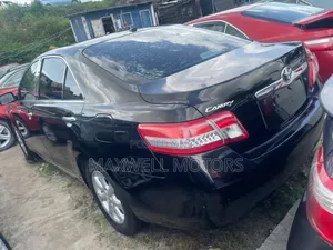 Toyota Camry LE 4dr Sedan (2.5L 4cyl 6A) 2012 Black
