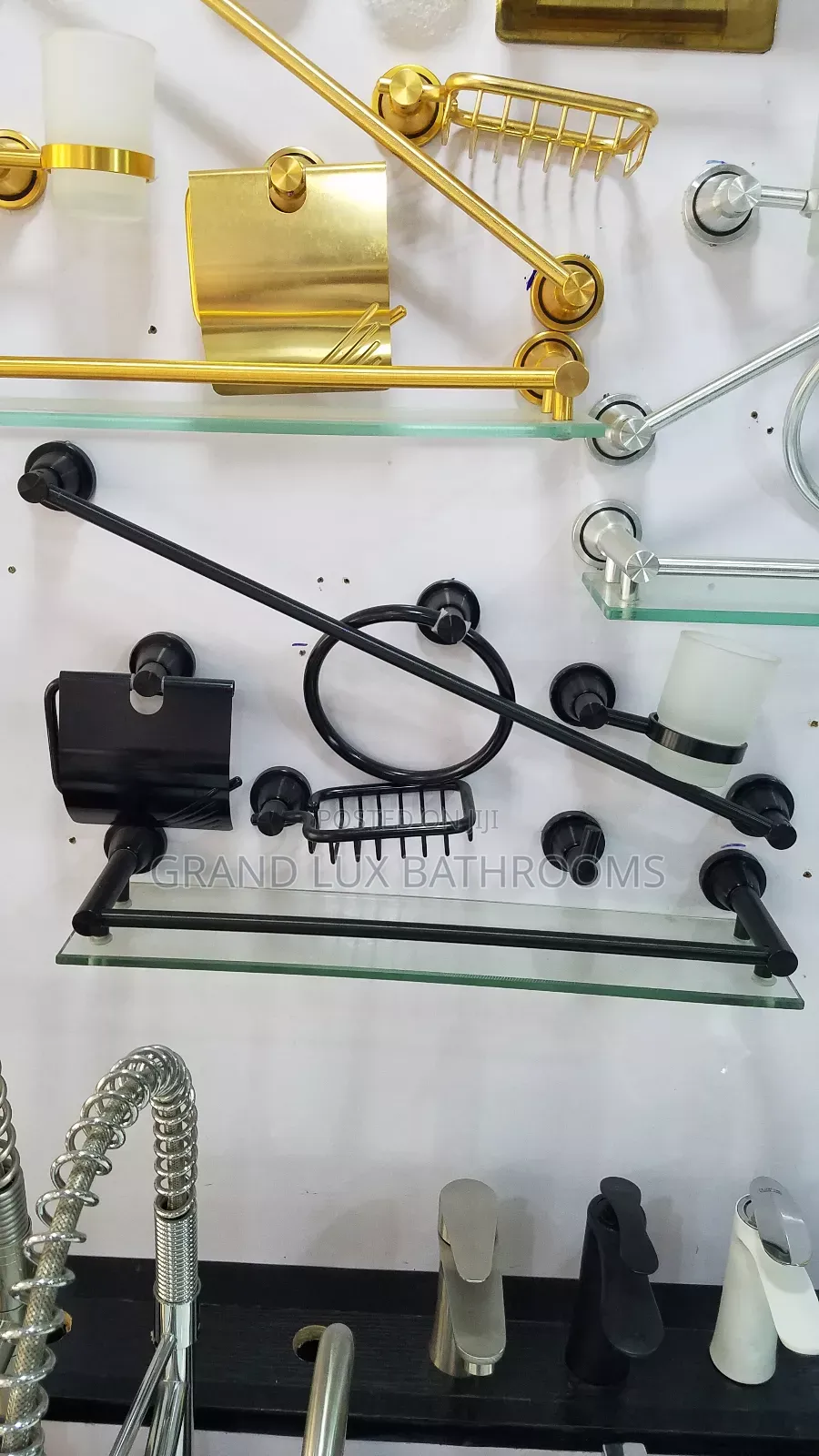 Title:
Matte Black Bathroom Accessory Set With Glass Shelf