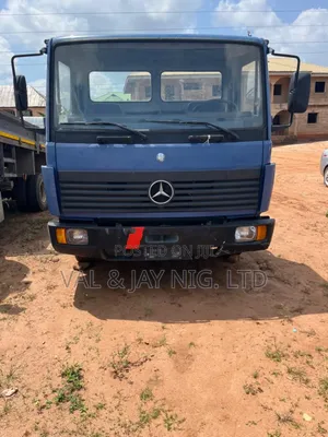 Mercedes Benz 814 Rigid Truck - Foreign Use