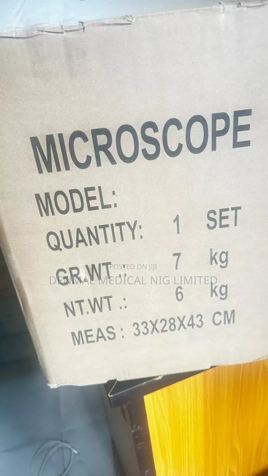 Microscope