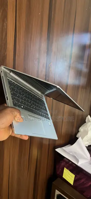 Laptop HP EliteBook 830 G6 8GB Intel Core I5 SSD 256GB