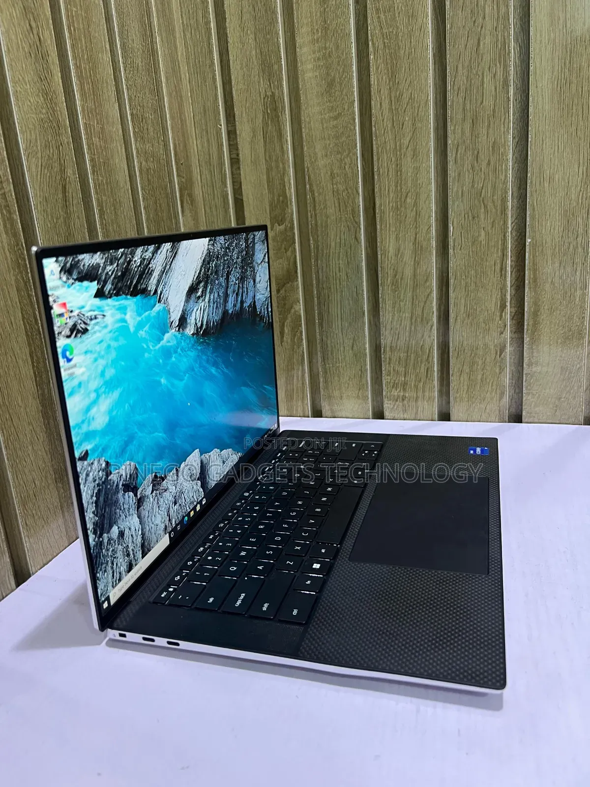 Laptop Dell XPS 15 9510 32GB Intel Core I7 SSD 1T