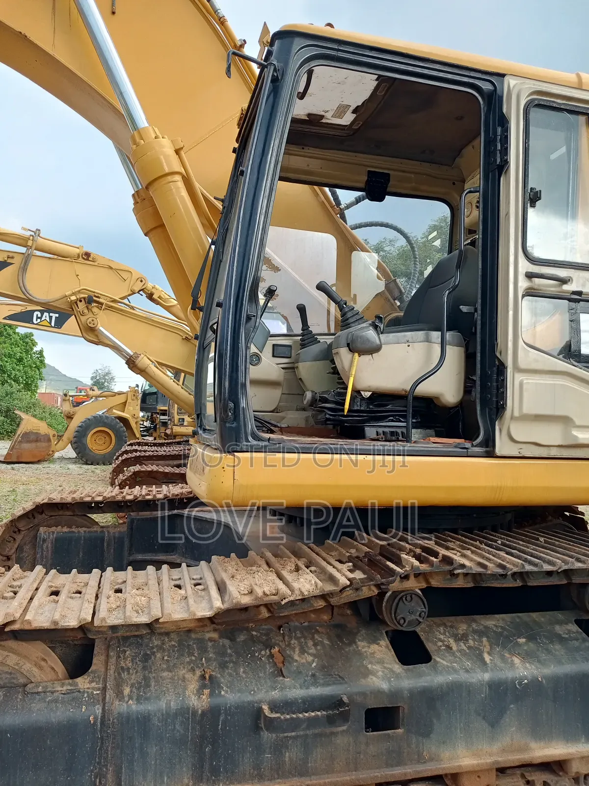 Cat Excavator 330bl