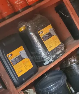 Caterpillar Extended Life Coolant (Elc).