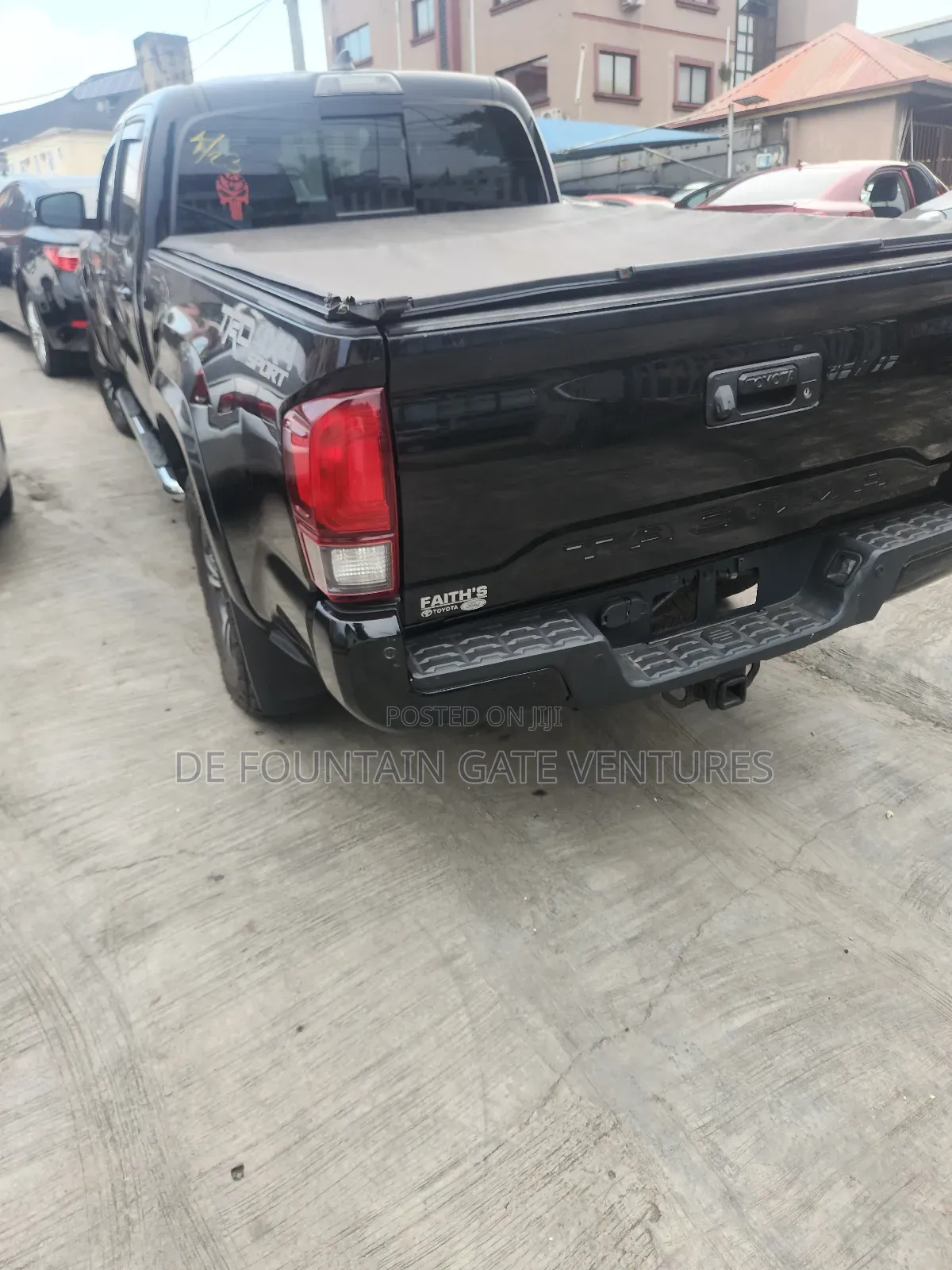 Toyota Tacoma SR 2017 Black