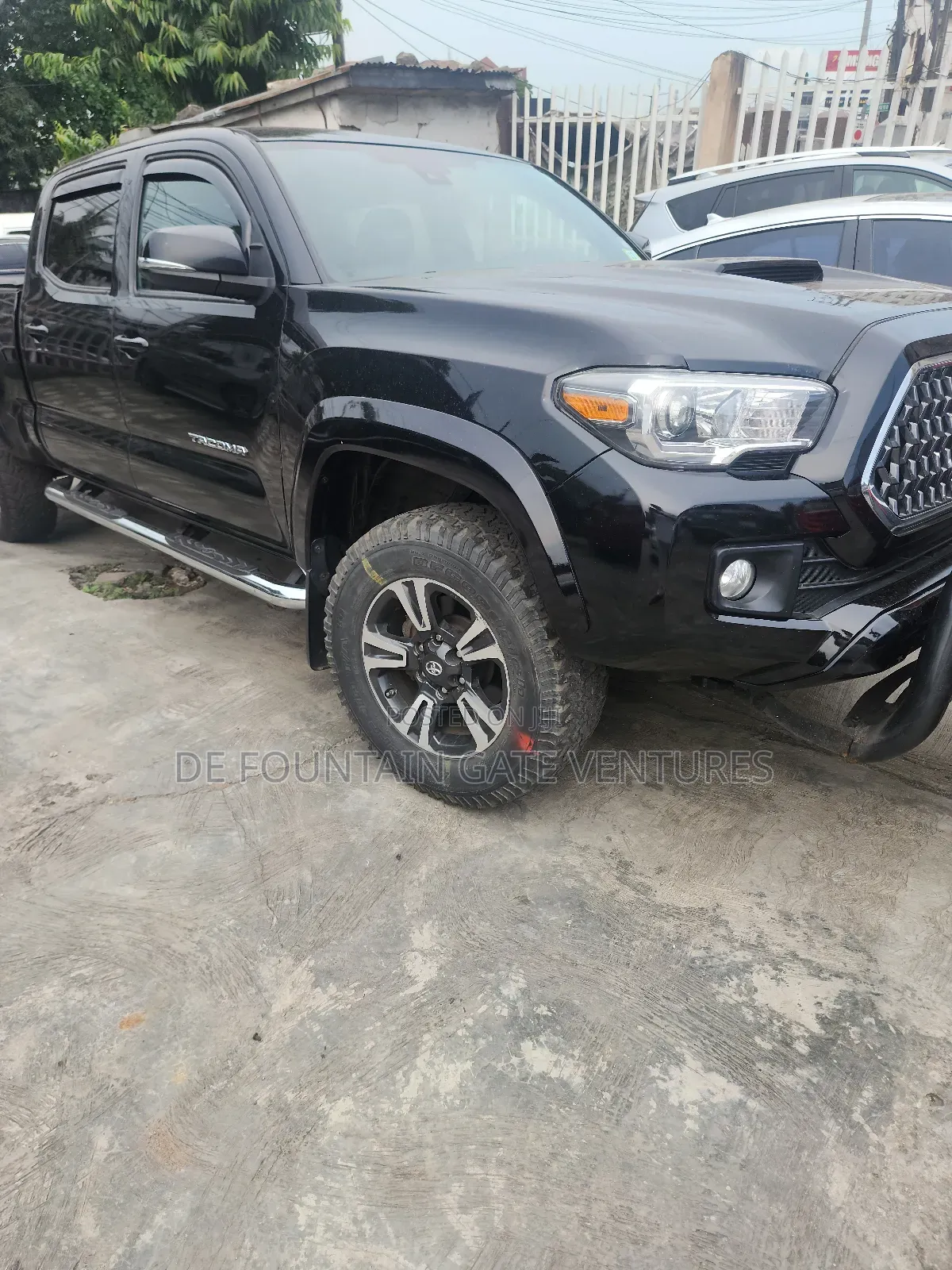 Toyota Tacoma SR 2017 Black