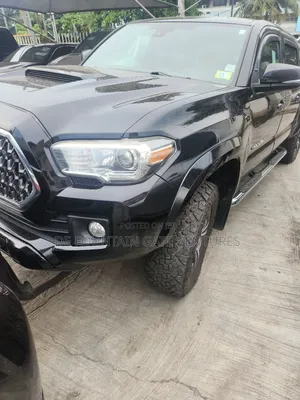 Toyota Tacoma SR 2017 Black