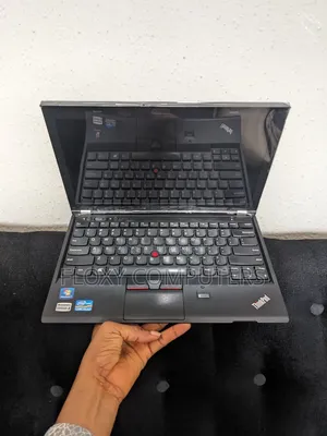 Laptop Lenovo ThinkPad X230 4GB Intel Core I5 HDD 500GB