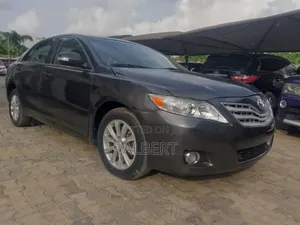 Toyota Camry 2008 Gray
