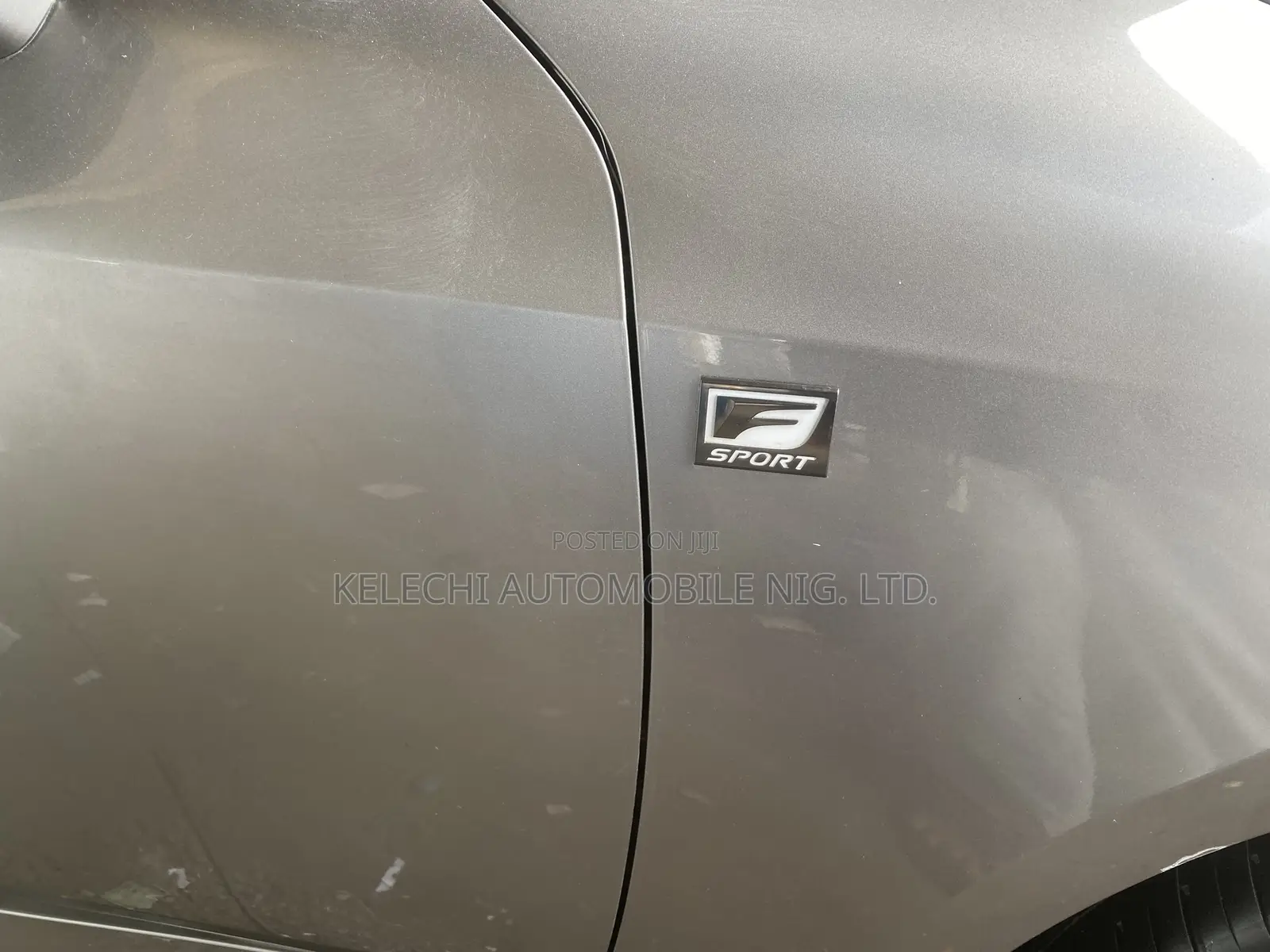 Lexus IS 300h 4WD 2021 Gray