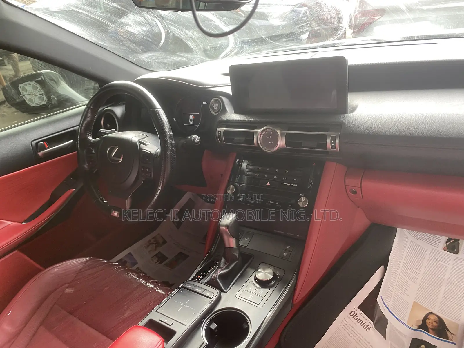 Lexus IS 300h 4WD 2021 Gray