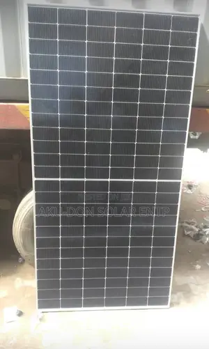 610watts 144cells Original Canadian Mono Crystalline Solar Panels
