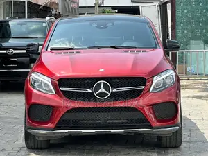 Mercedes-Benz GLE-Class 2019 Red