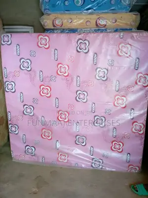 6 by 6 by 8 Inches Mouka Foam Mattress