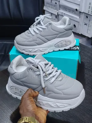 High Sole Fashion Sneakers
