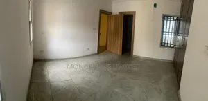 3bdrm Townhouse / Terrace in Ologolo for rent