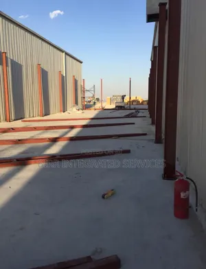 Warehouse Construction, Steel Fabrication